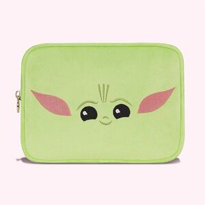NEW STAR WARS™ Grogu™ Plush Large Pouch Stoney Clover